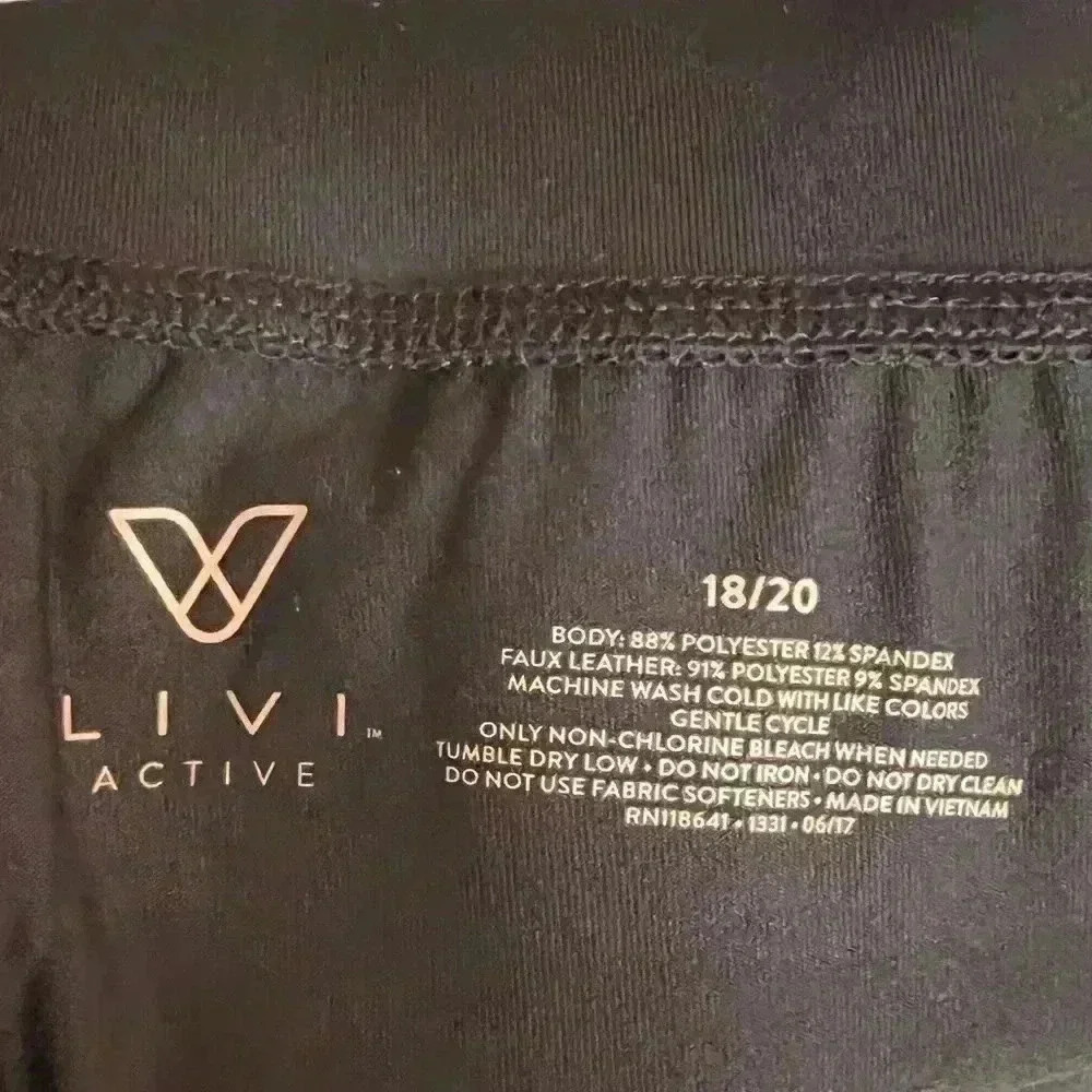 Livi Active Athletic Wear Pants Ankle Cuff Shimmery Faux Leather Front Sz 18/20 - Picture 6 of 6